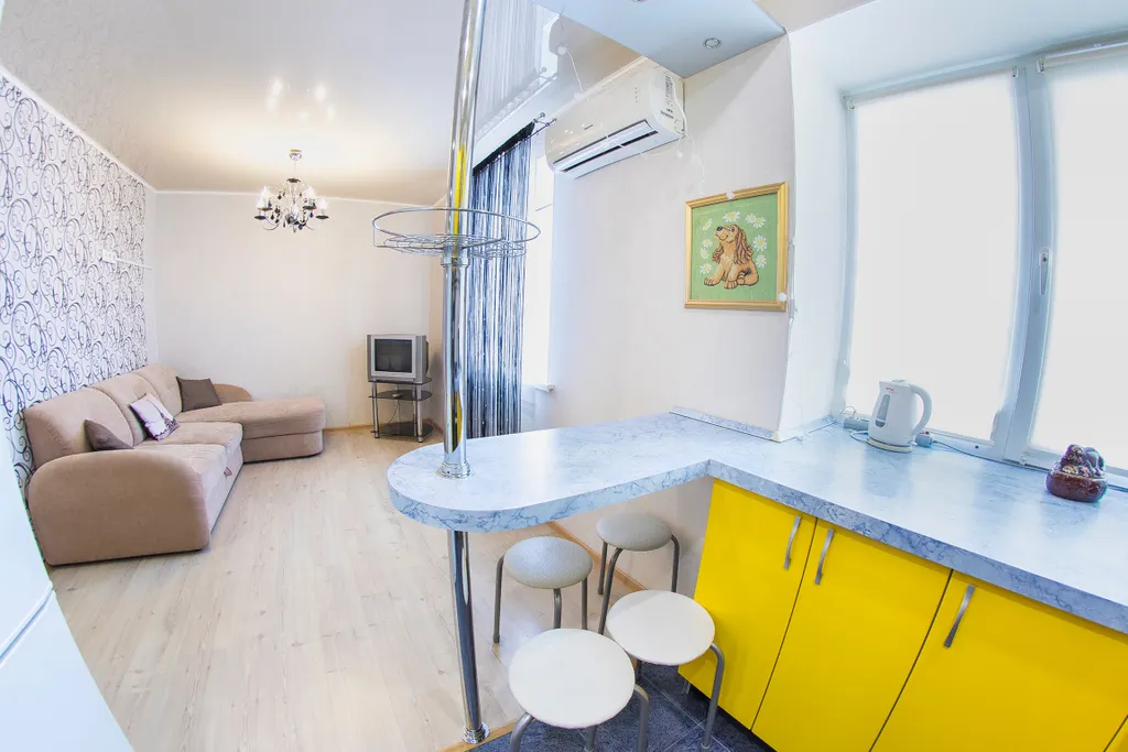 Апартаменты Saratov Lights с балконом