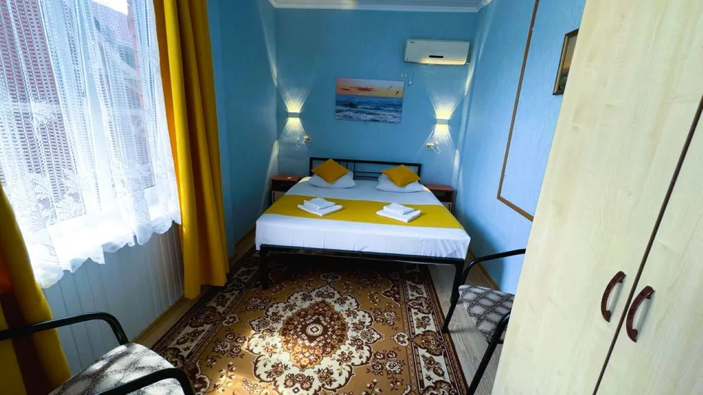 Двухкомнатный номер для 4-х гостей и дополнительным местом