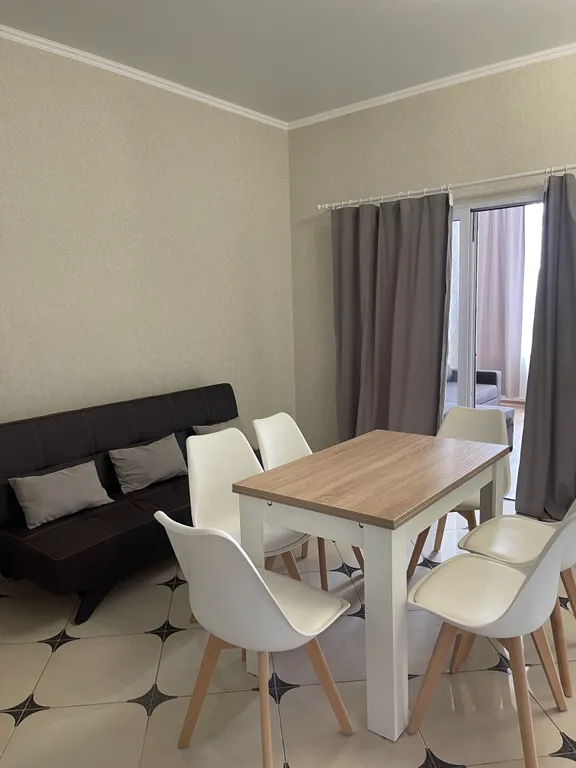 Квартира 2-комнатная Квартира — Геленджик