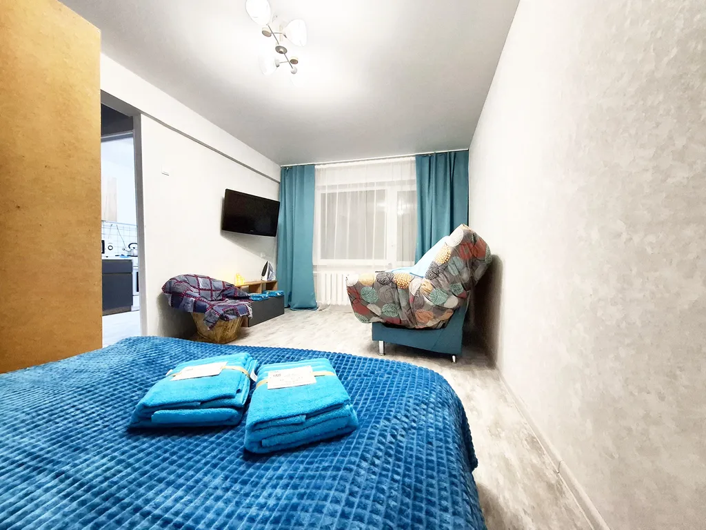 Уютная 1-комнатная квартира с дизайнерским ремонтом