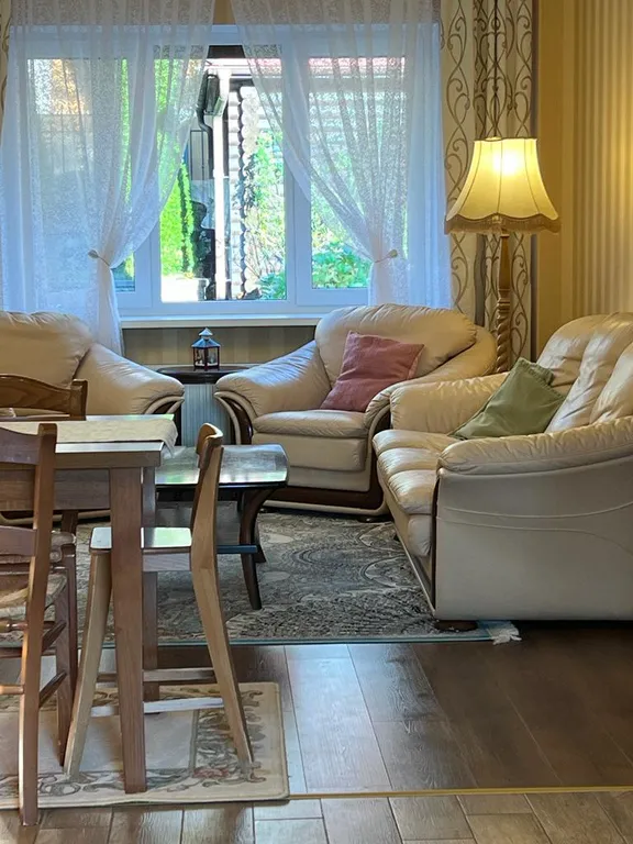 Светлый семейный дом