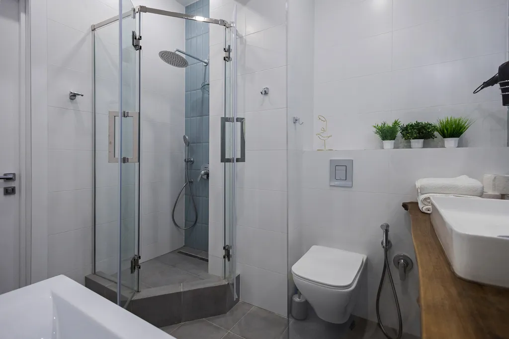 Двухкомнатные апартаменты с балконом рядом с морем