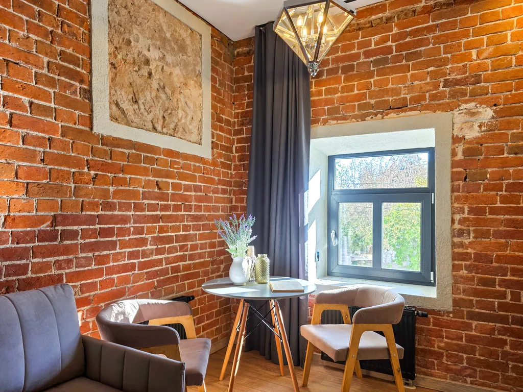 Особенный номер в бутик апарт-отеле Дом с гаргульями