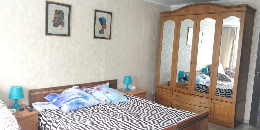 Квартира-студия с новым ремонтом и техникой