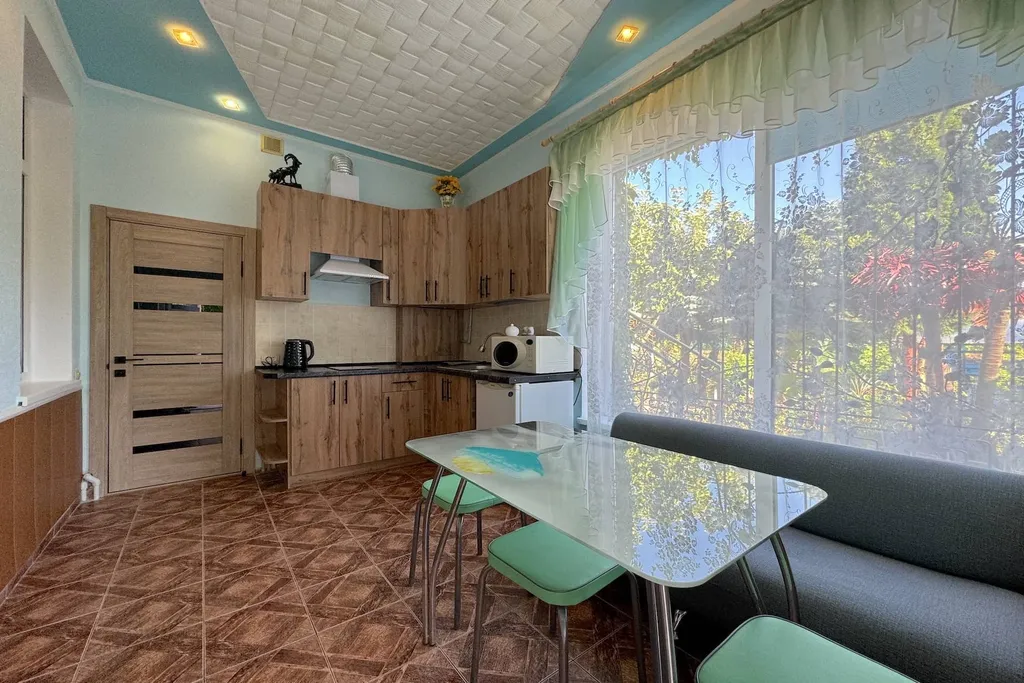 4-комнатный Дом