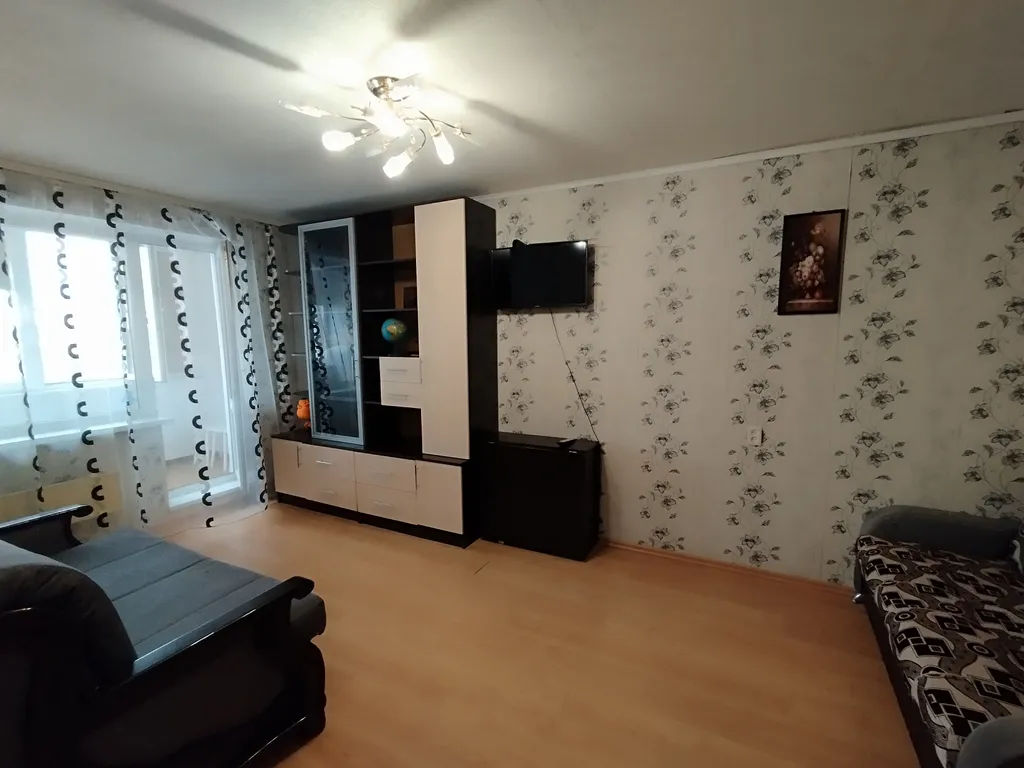 Квартира Квартира Сдам квартиру на Володарского 26 — Луга