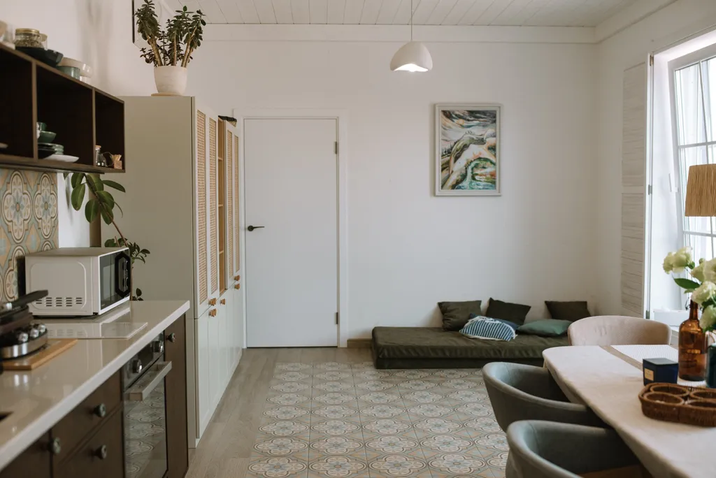 Дом на берегу моря с баней