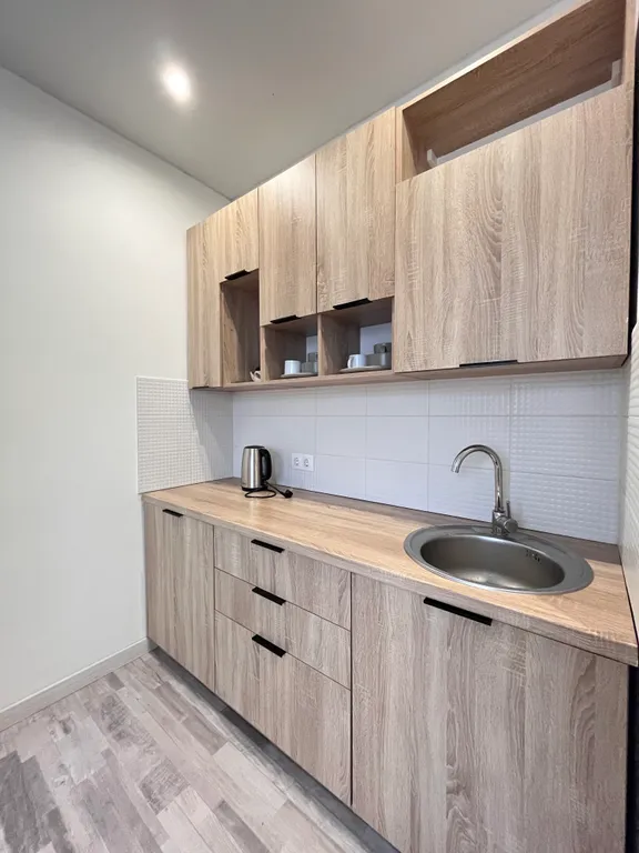 Большая двухкомнатная рядом с жд вокзалом