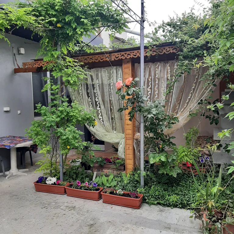 Уютная квартира в курортном районе — аренда посуточно в Евпатория