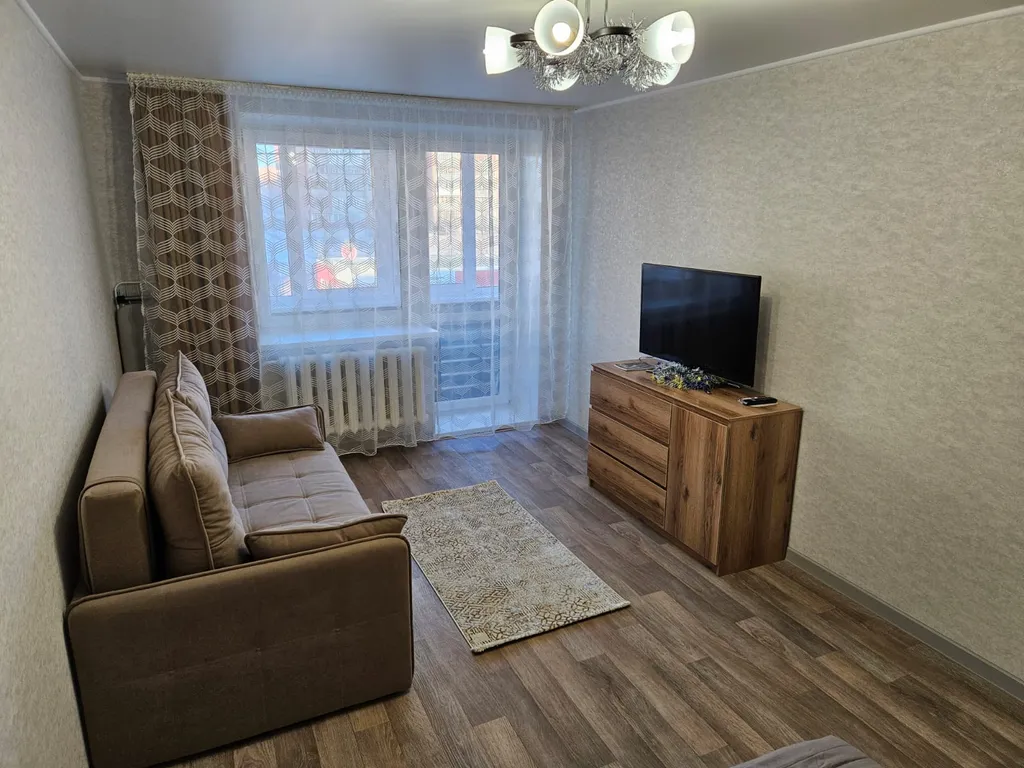 Уютная квартира в центре города — аренда посуточно в Миасс