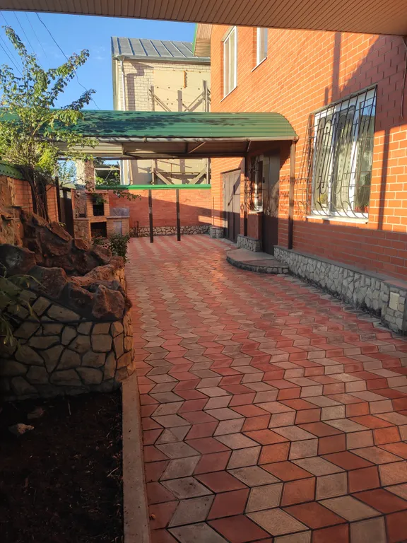 Уютный просторный дом на Крутой