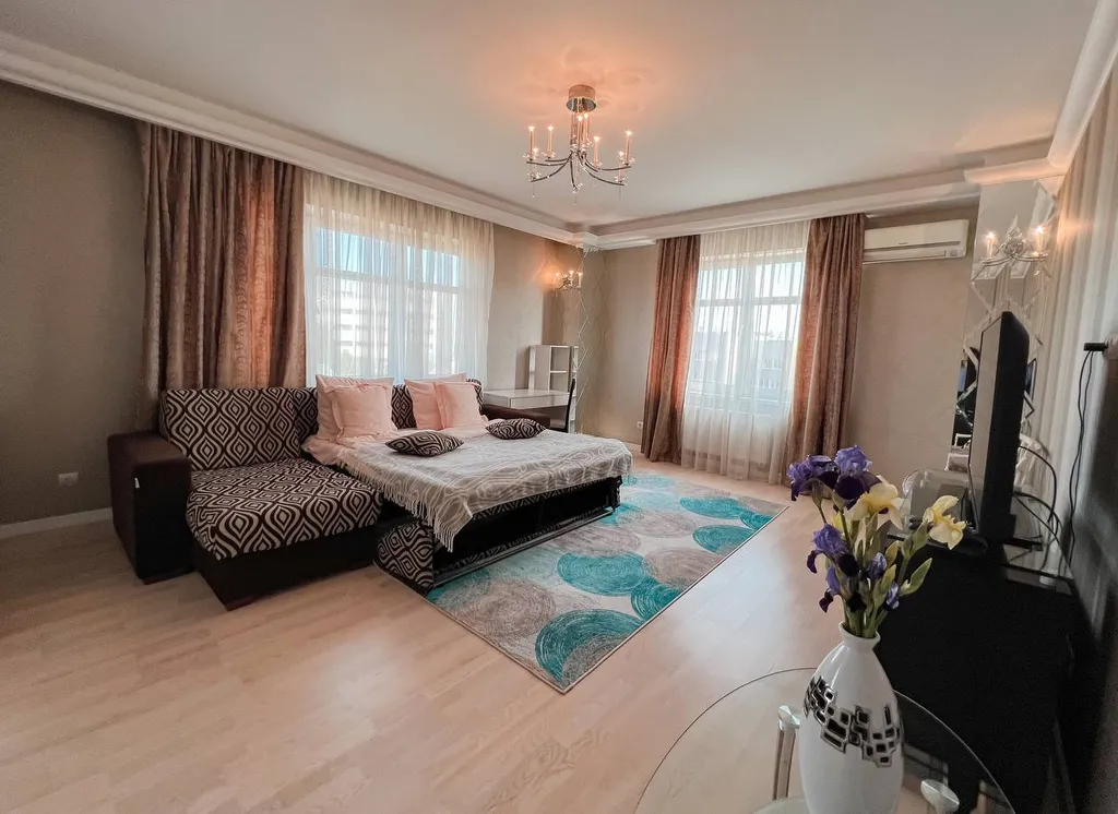 Уютная квартира в центре города в ЖК Римский Дом