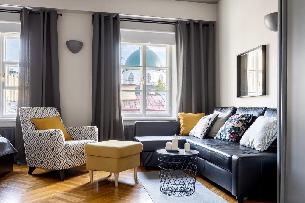 Квартира Двухуровневые апартаменты Little Italy с видом на собор — Санкт-Петербург