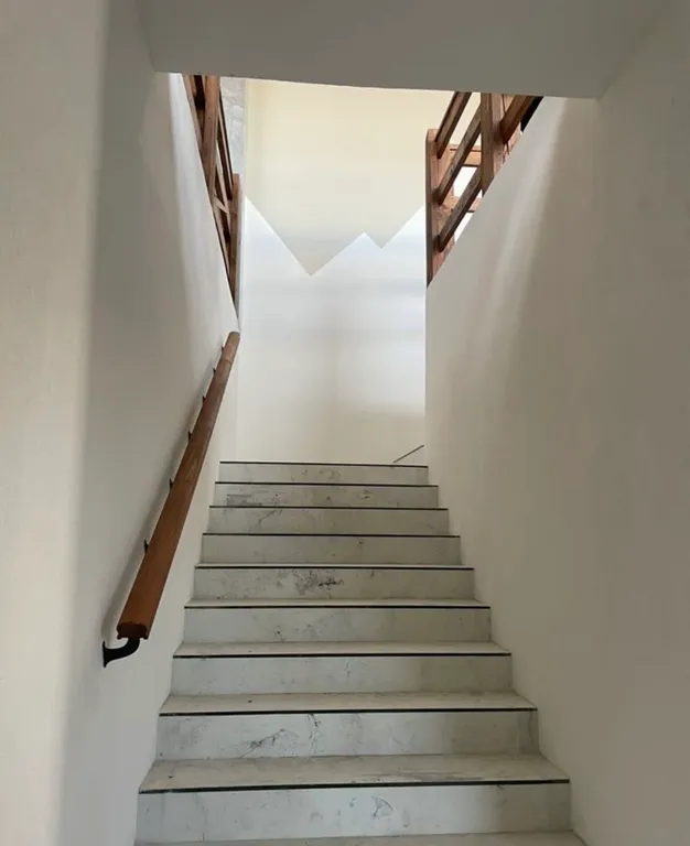 4-комнатный Дом