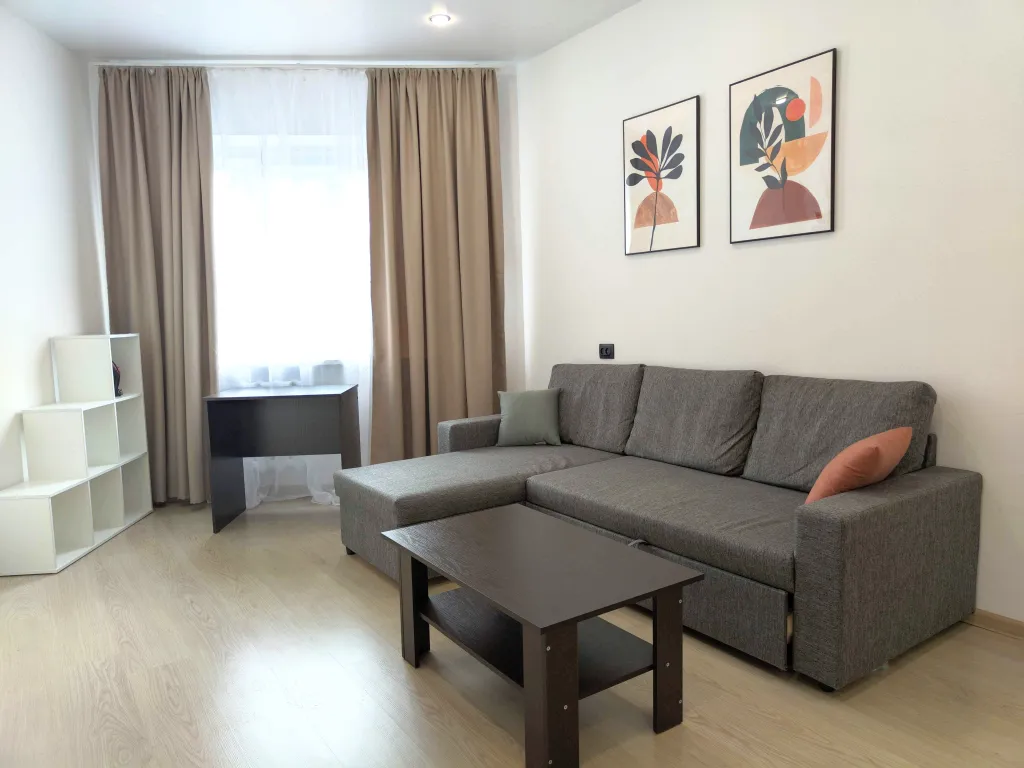 Квартира рядом с парком — аренда посуточно в Кировск