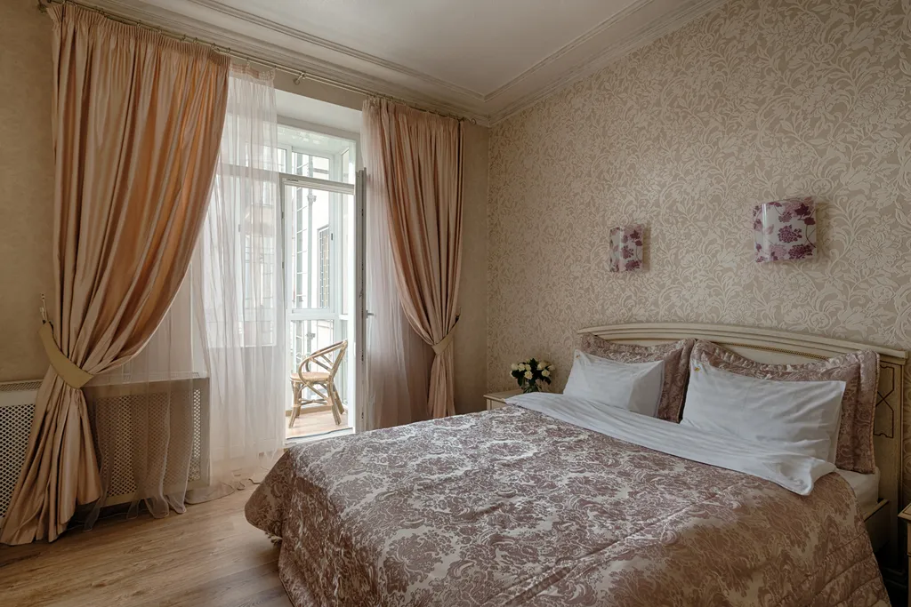 Квартира 4-комнатные апартаменты в центре города с видом на проспект — Минск