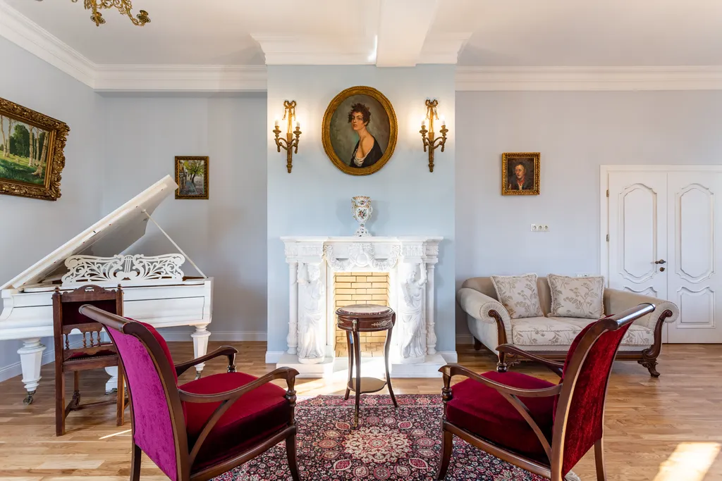 Shindisi Residence, VIP Villa