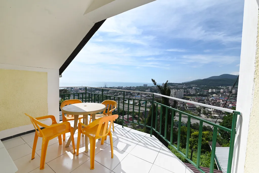 Этаж в коттедже с уникальным видом, 3 спальнями и кухней