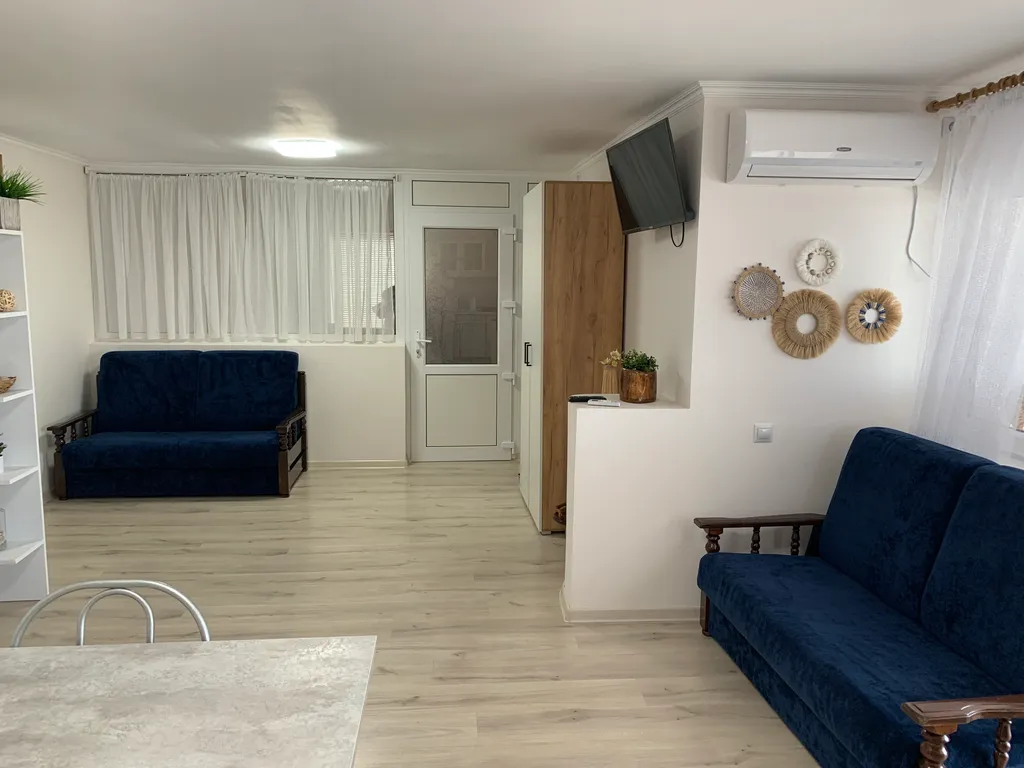 Семейный номер с видом на море