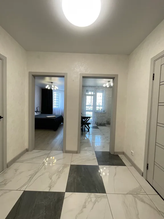 Квартира Отличная квартира в самом центре микрорайона Взлетка — Красноярск