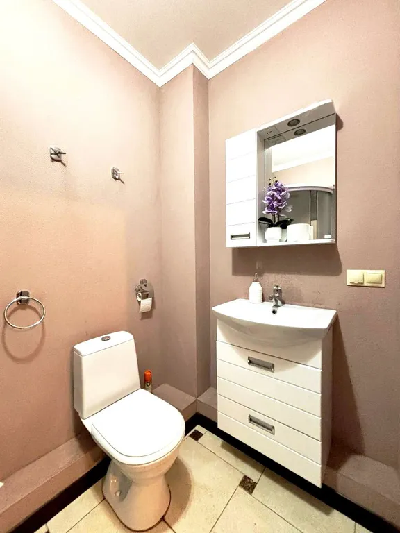 Большая квартира с терассой у охта-парка с дизайнерским ремонтом