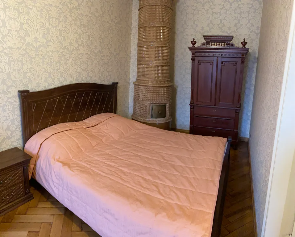 Квартира Старинная квартира в самом центре города в которой приятно находиться — Санкт-Петербург