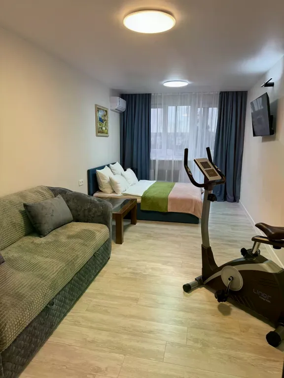 Квартира Двухкомнатная квартира у озера в центре Краснодара — Краснодар