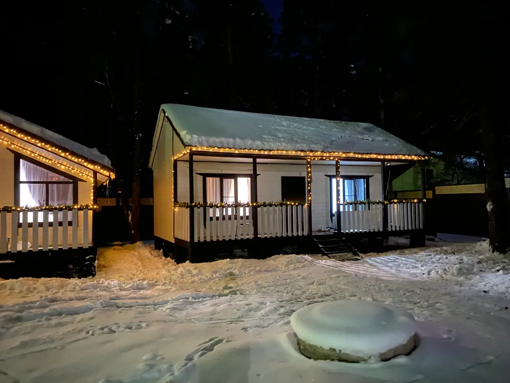 2х комнатный дом в сосновом бору с видом на горы и лес