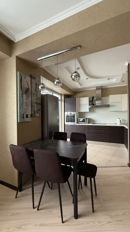 Просторная квартира в 5 минутах Горного воздуха