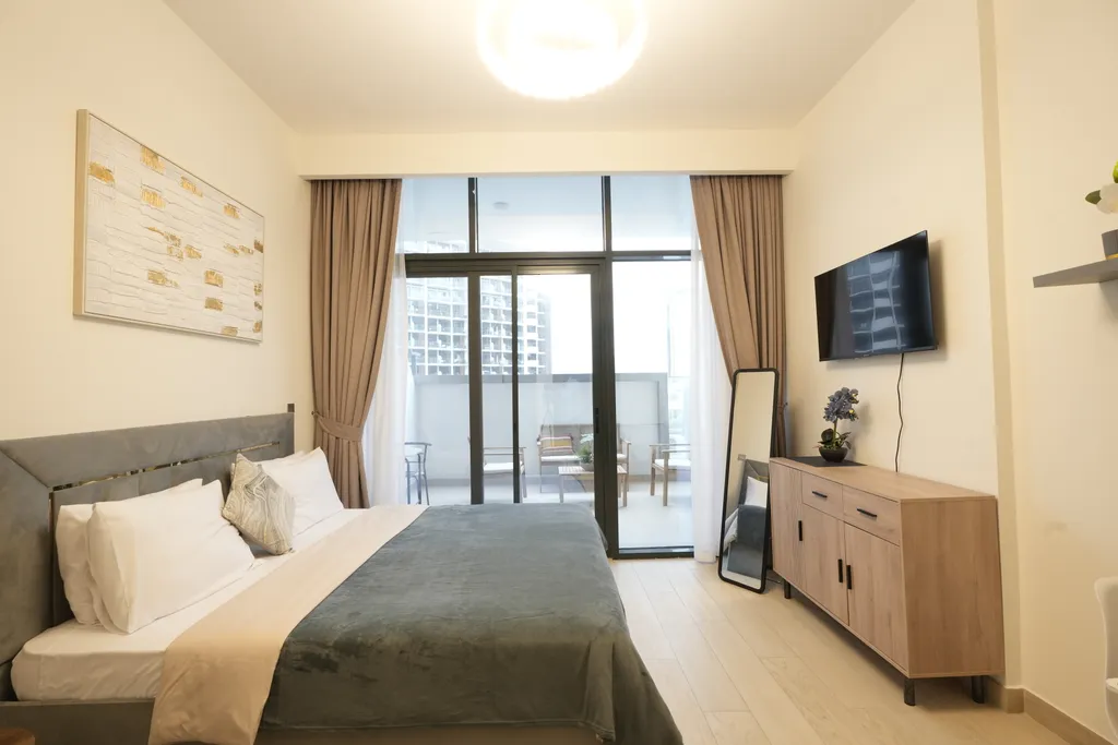 Уютная квартира Азизи-ривьера