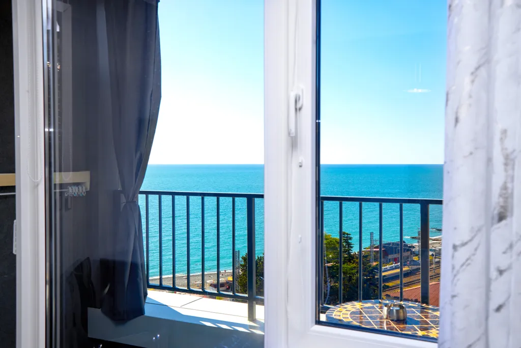 Апартаменты лофт с обзорным видом на море