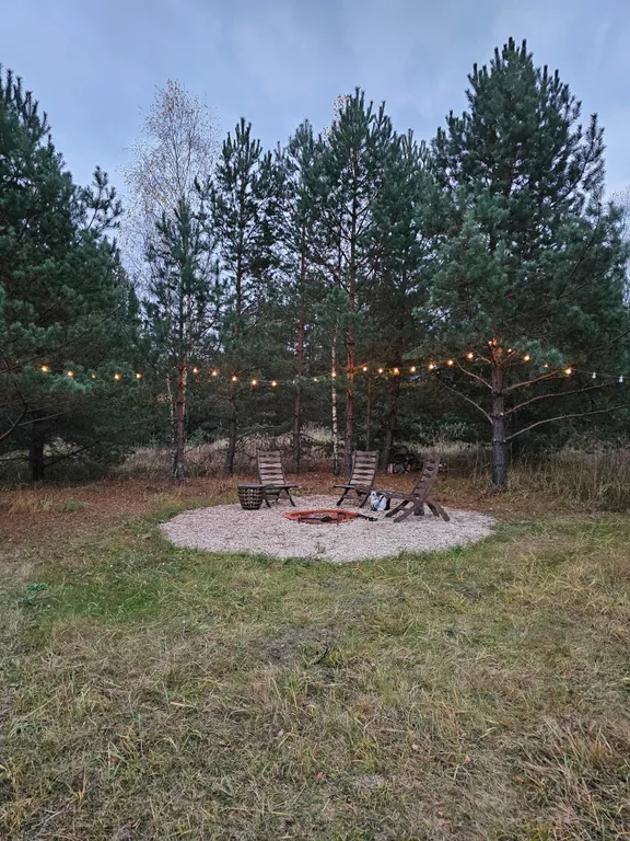 Уединенный дом в лесу