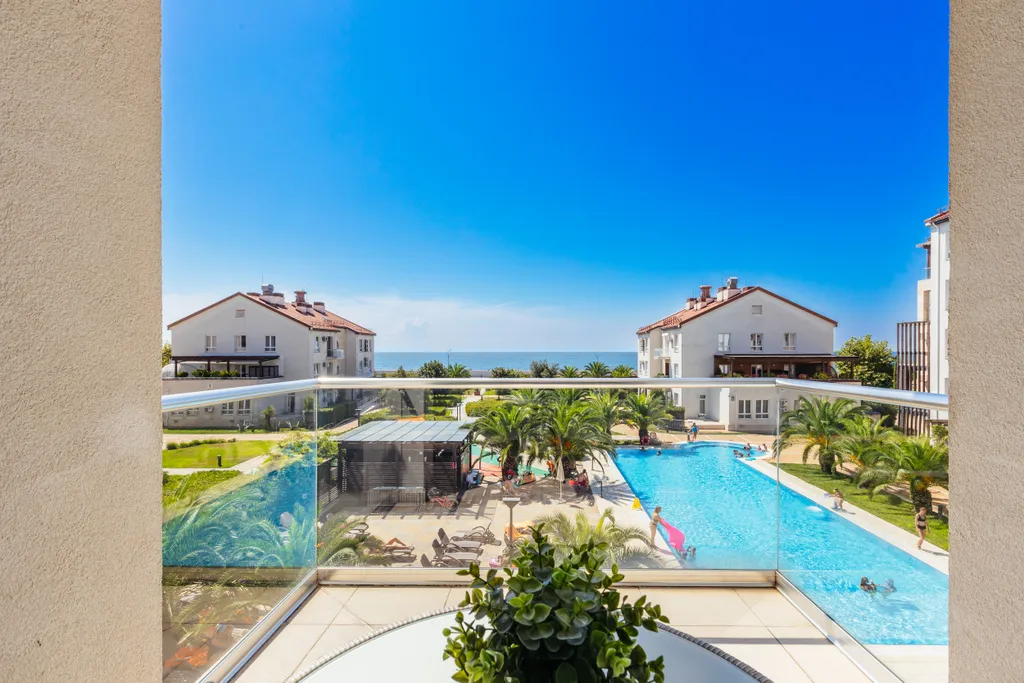 Люкс апартамент с видом на море