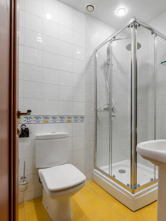 Просторная четверка в особняке на Старом Арбате