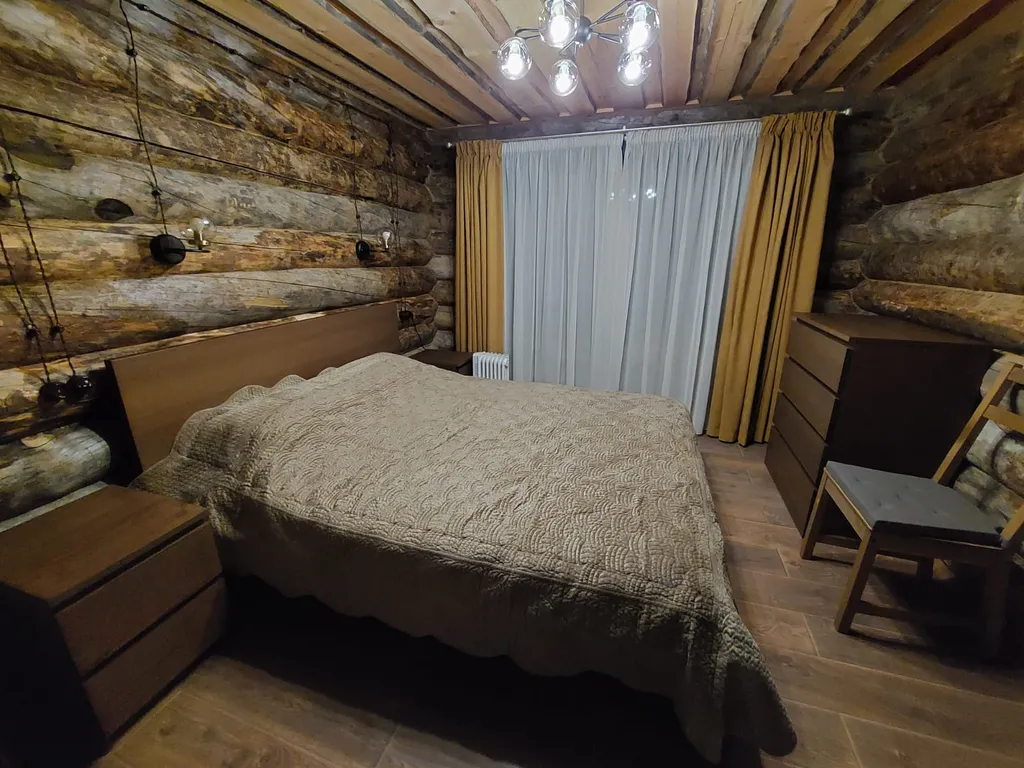 4-комнатный Дом