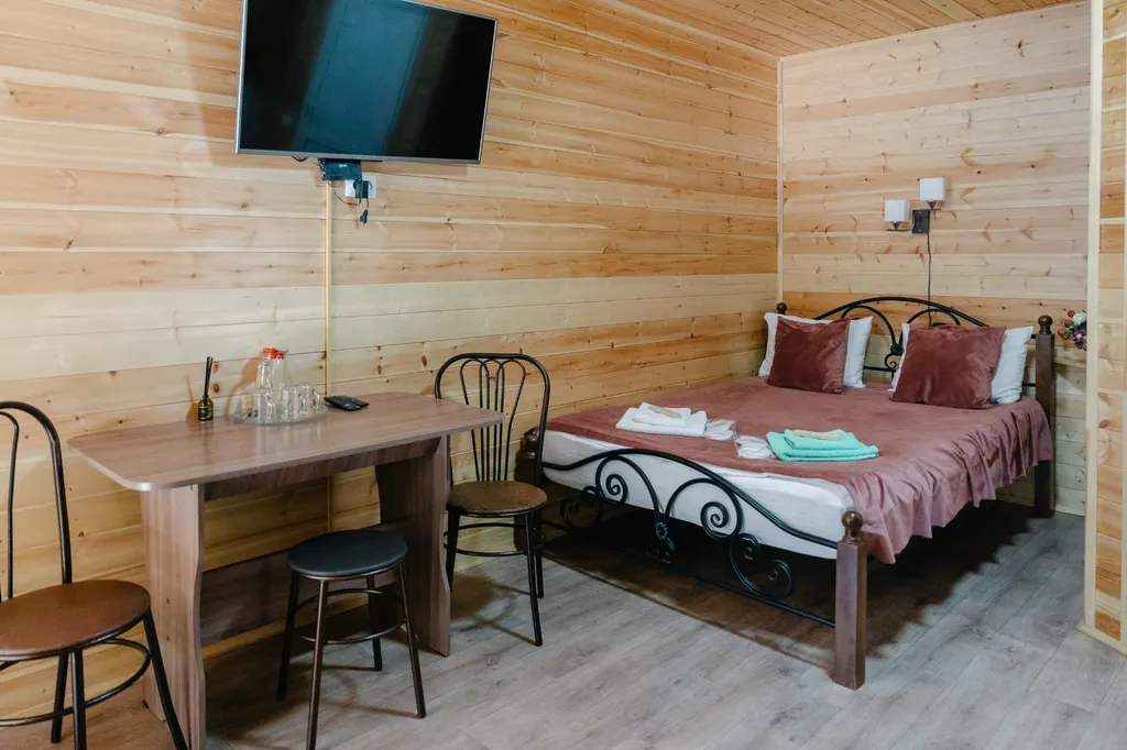 Домик номерного типа с общей террасой