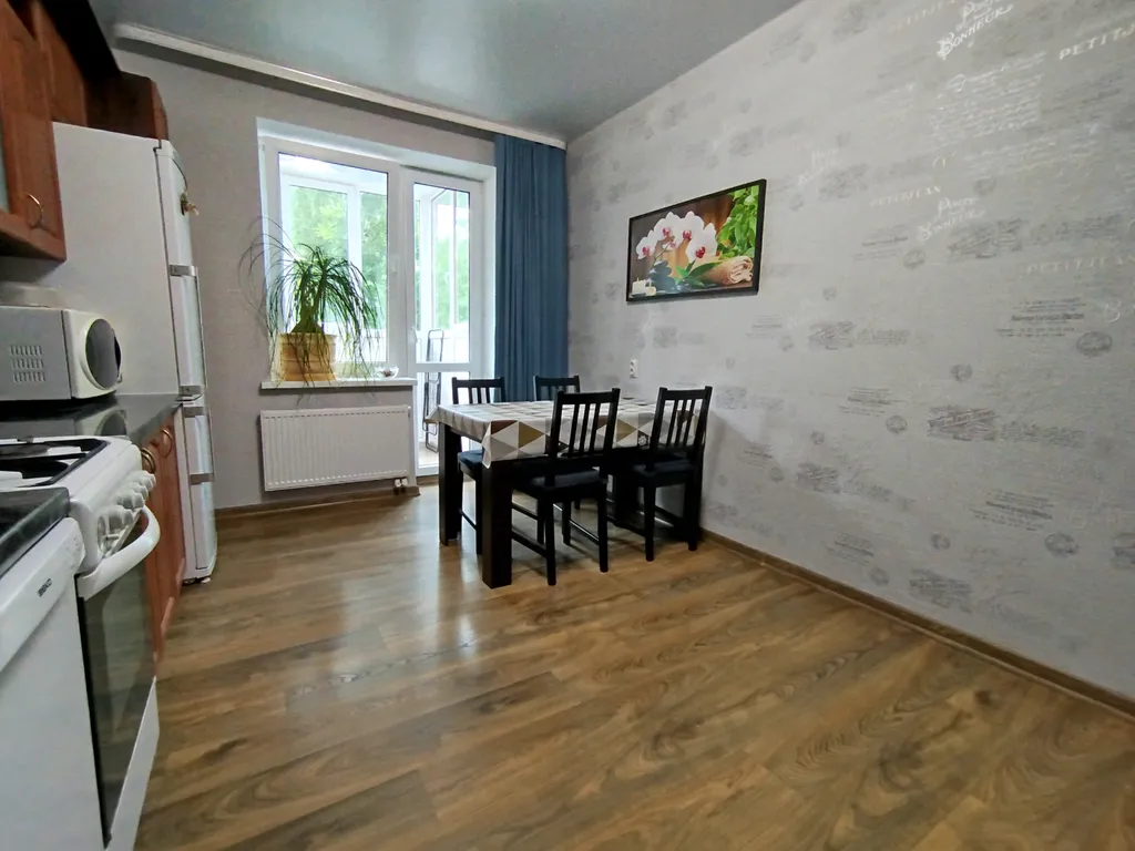 Уютная двух комнатная квартира со свежим ремонтом и всем необходимым