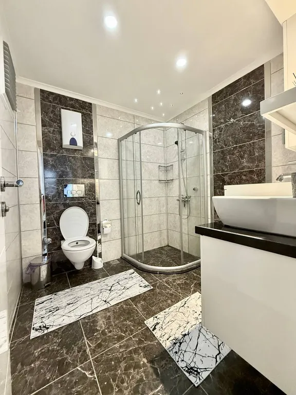 Квартира в центре со своим бассейном у пляжа Клеопатра