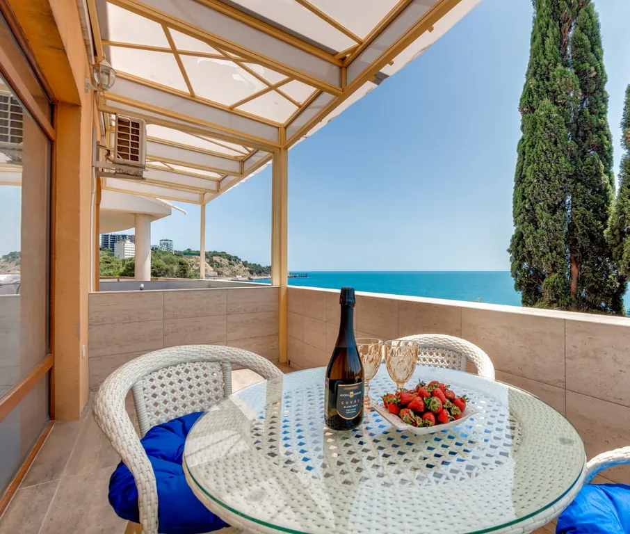 Квартира Премиум студия у моря — аренда посуточно в Кореиз