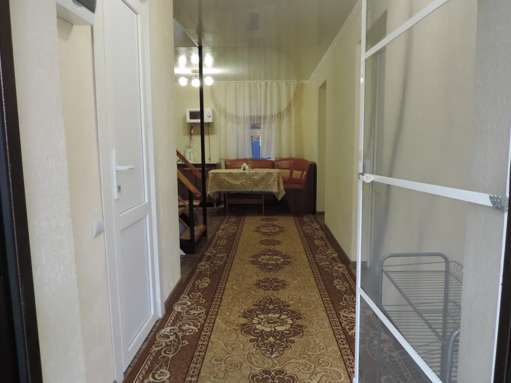 Двухкомнатные апартаменты рядом с морем