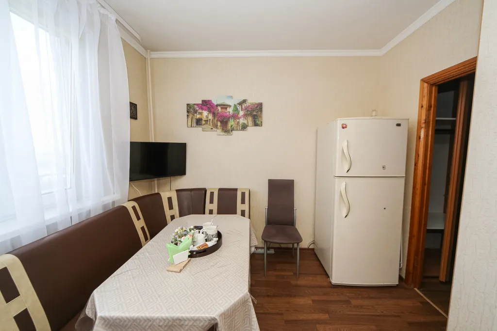 Апартаменты с Проектором 4 метра, PS5, панорамный вид на город