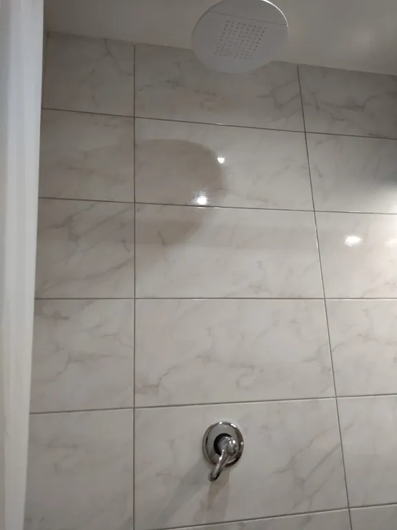 Уютный современный семейный номер в гостевом доме