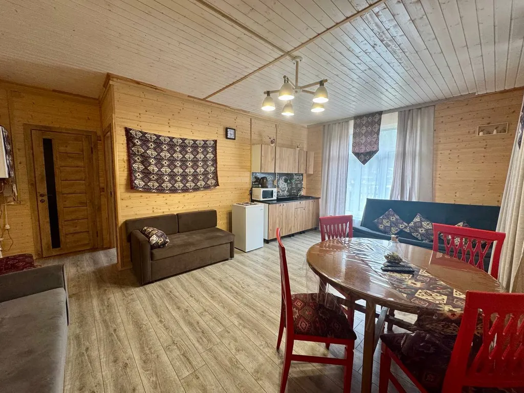 Коттедж Современное уютное Шале 3 — аренда посуточно в Архыз