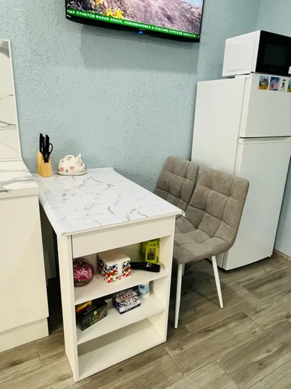 Новая квартира-студия около ТРК Алмаз