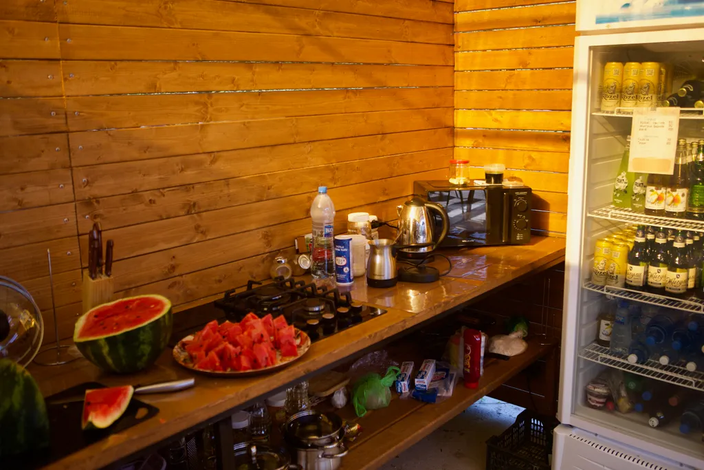 Коттедж Коттедж Уютные бунгало на берегу моря — Сухум