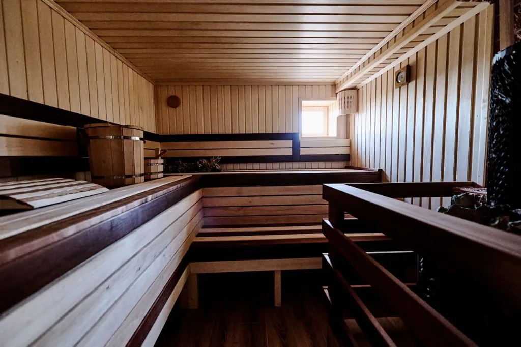 Двухэтажный дом с Русской баней