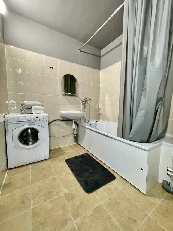 Квартира Дизайнерская видовая квартира напротив Планеты — Красноярск