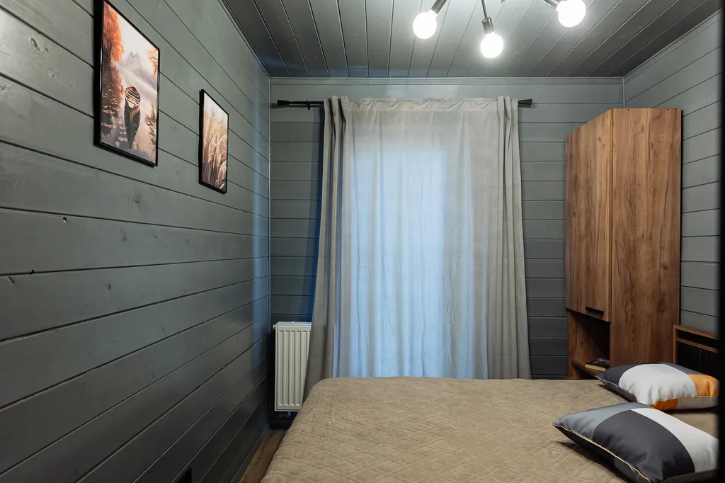 Дом с парилкой на озере