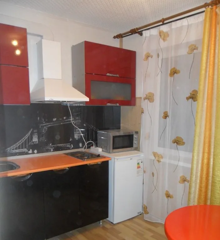 Уютная квартира со всей мебелью и бытовой техникой