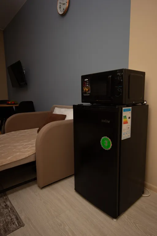 Апартамент с бассейном и балконом